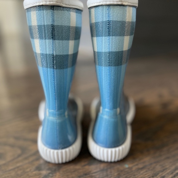 Authentic kids Burberry Wellington rain boots size 13 - Picture 5 of 10